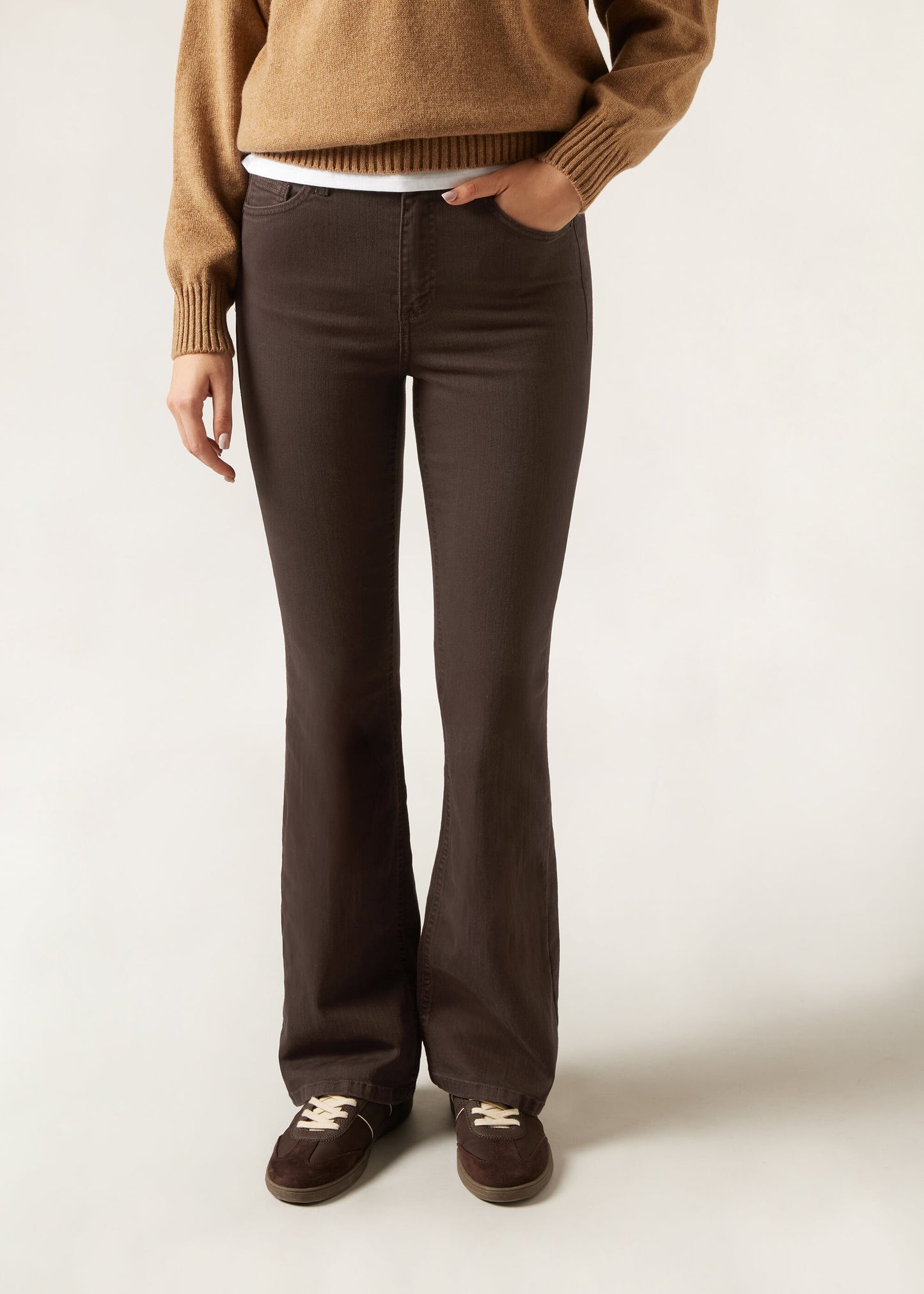 Flared Stretch Jeans