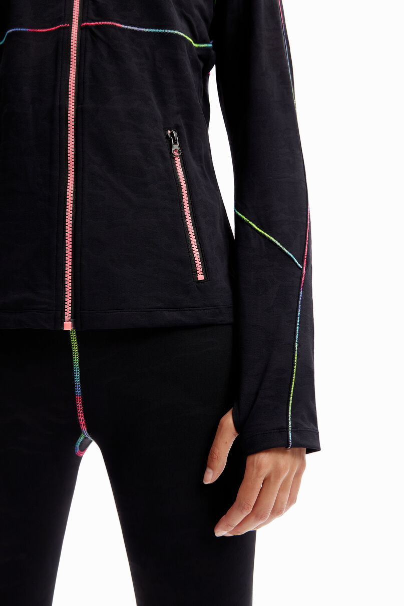 Seams sporty jacket