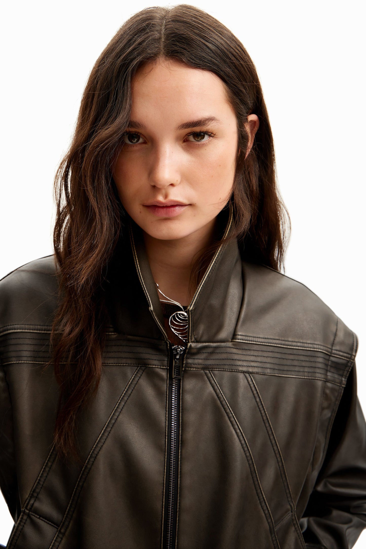Leather-effect detachable sleeve jacket
