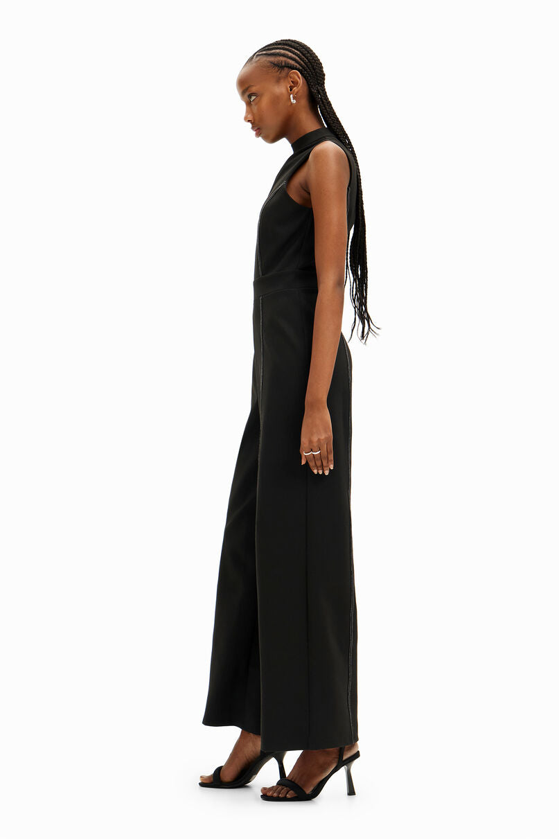 Culotte jumpsuit with stitching