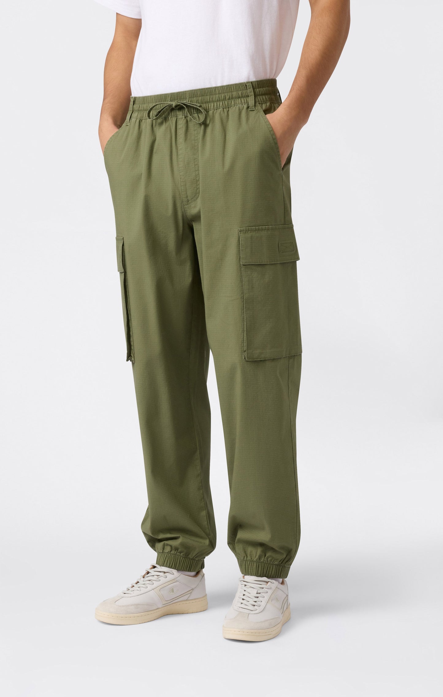 Men's Woven Cargo Pants Icons
