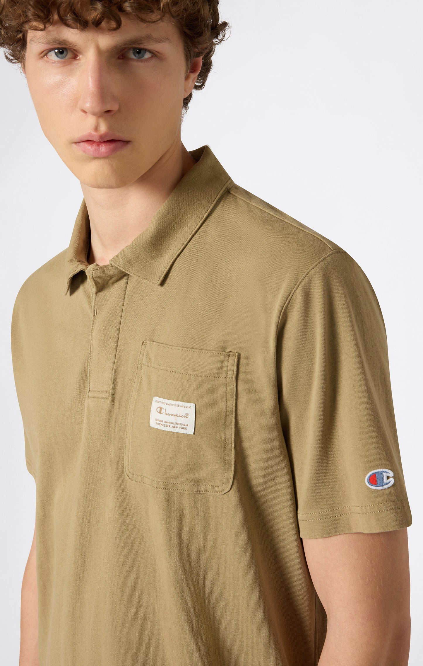 Herren-Polohemd mit Brusttasche
