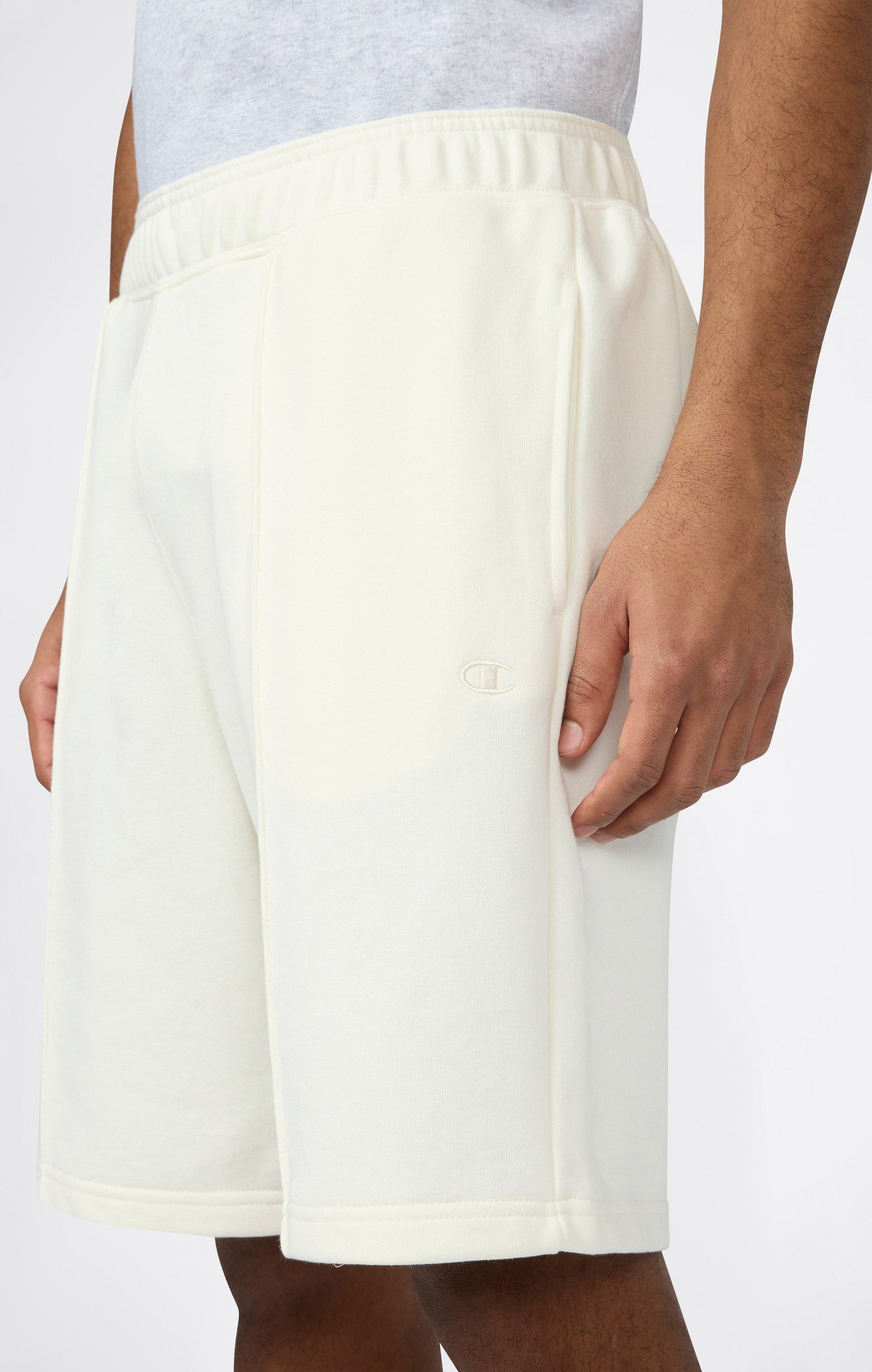 Herren-Bermudashorts (9 Inch) mit eingestickten Pintuck-Symbolen