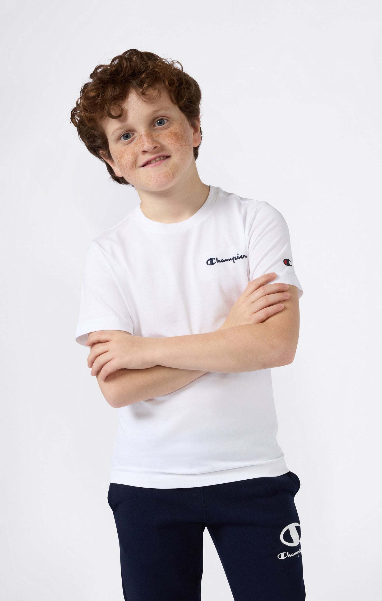 Jungen T-Shirt mit Rundhalsausschnitt und kleinem Script-Logo Icons