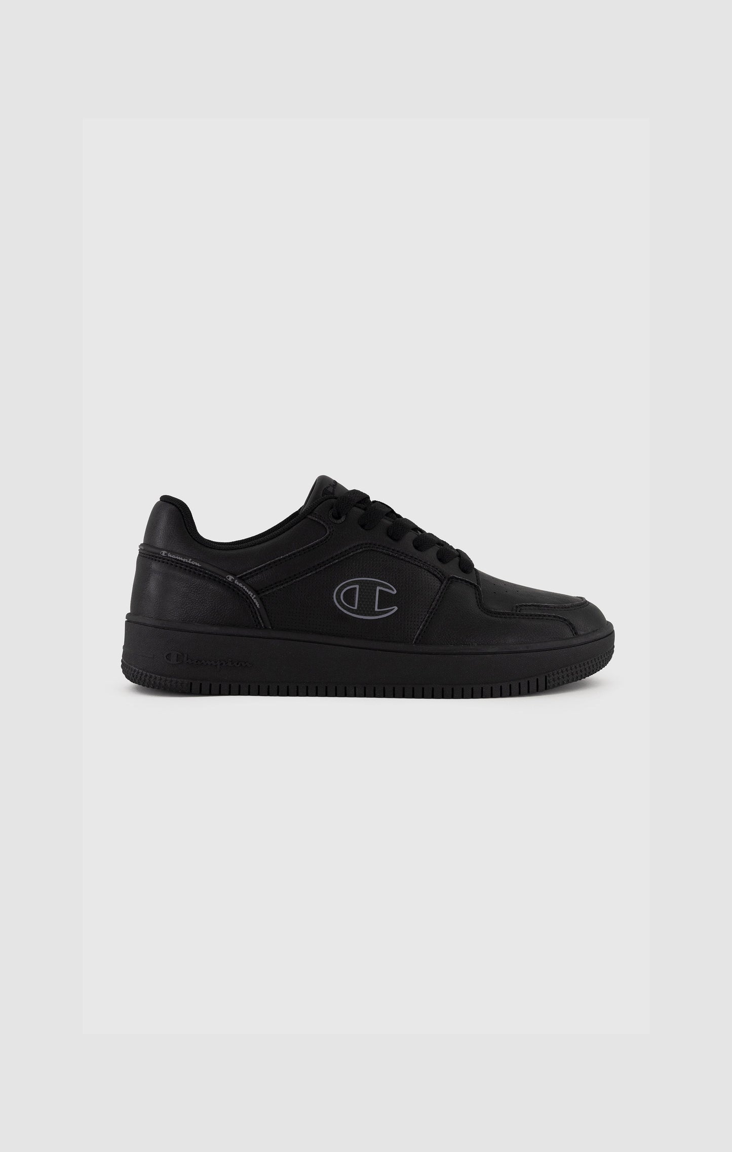 RD18 2.0 Low Basket Trainers