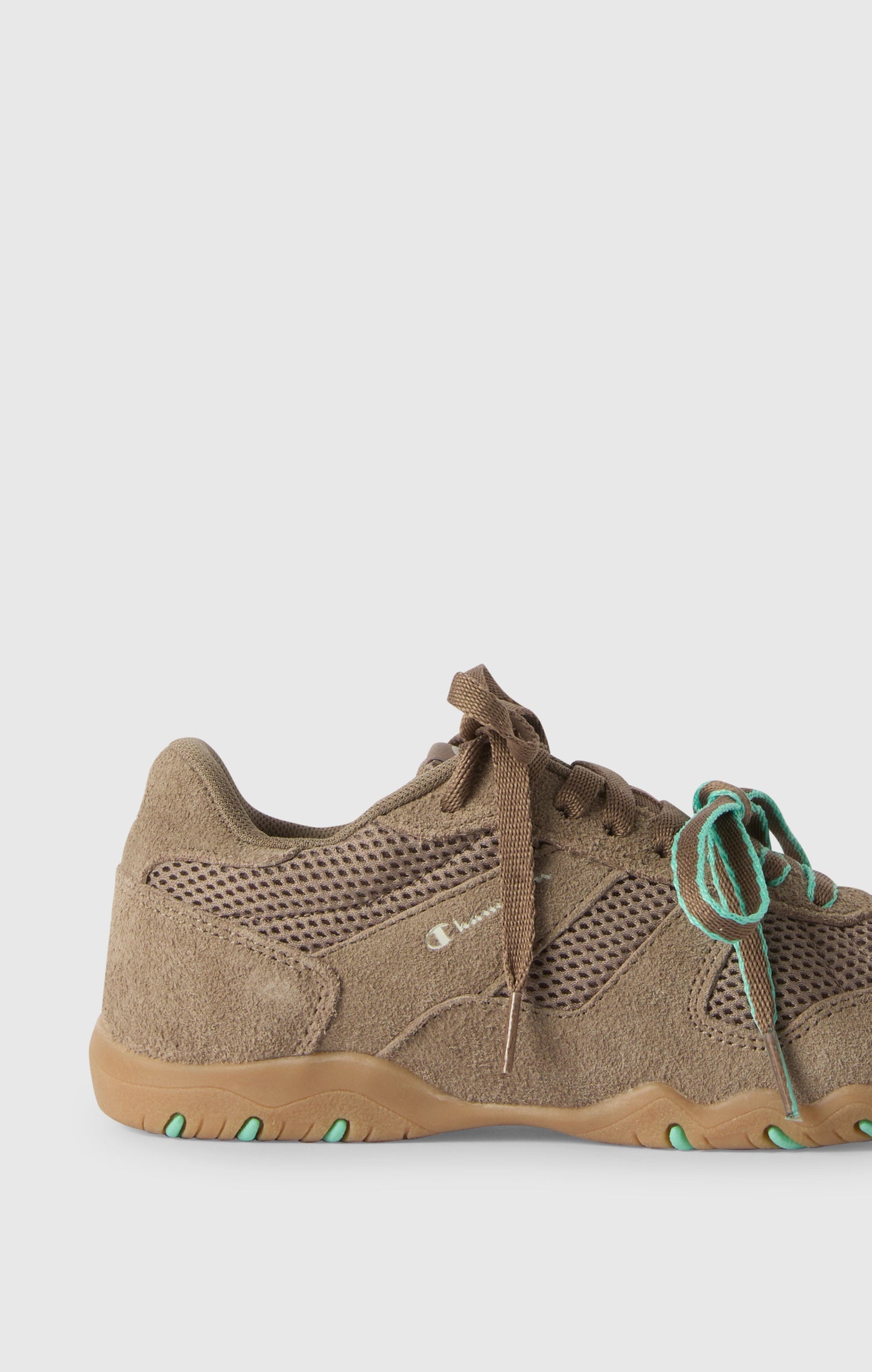 Unisex Low Pro 00er Court-Sneaker