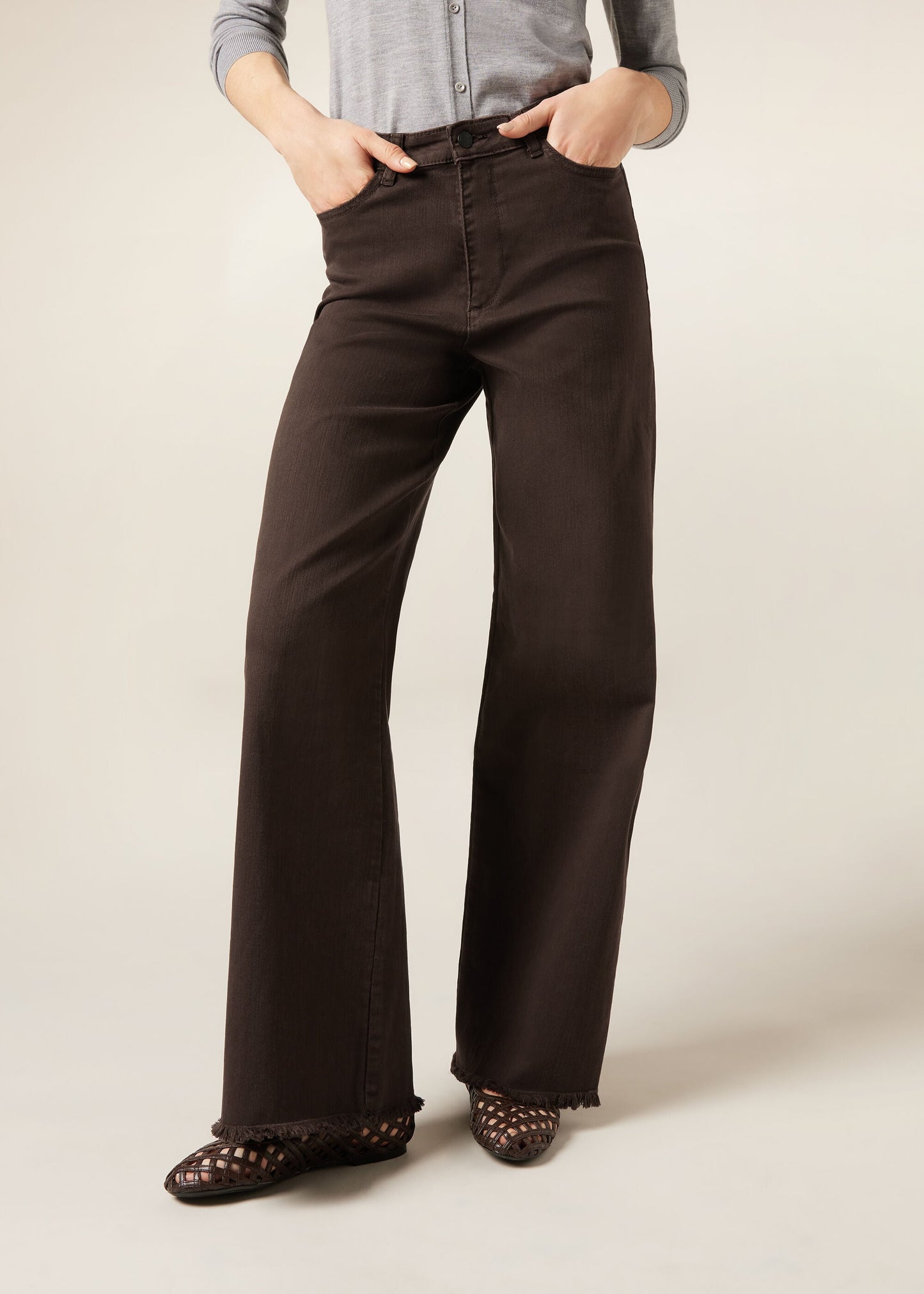 Wide Leg Stretch Jeans