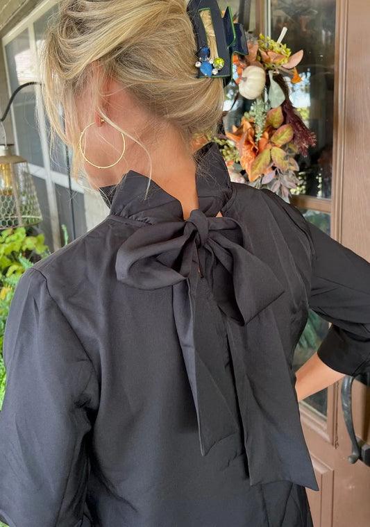 Damenkleid mit hohem Kragen und Rückenschnürung (Kaufe 2, Versand gratis)